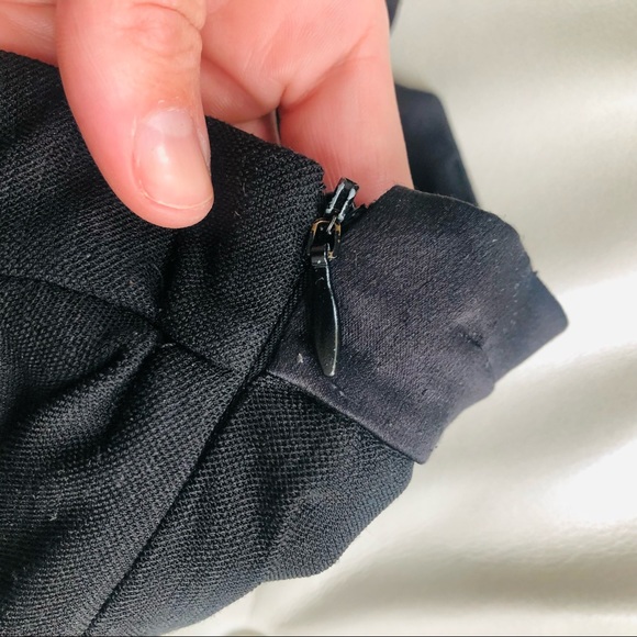 Zara high-low skirt with a twist! Worn only couple of times 🖤 - Picture 4 of 7